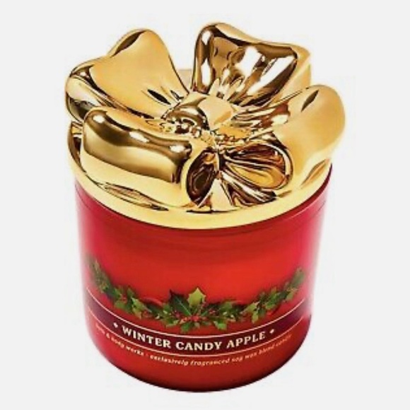 🆕🎄 BATH & BODY WORKS “WINTER CANDY APPLE“ BOW LID THREE WICK CANDLE. BRAND NEW. - Picture 1 of 7